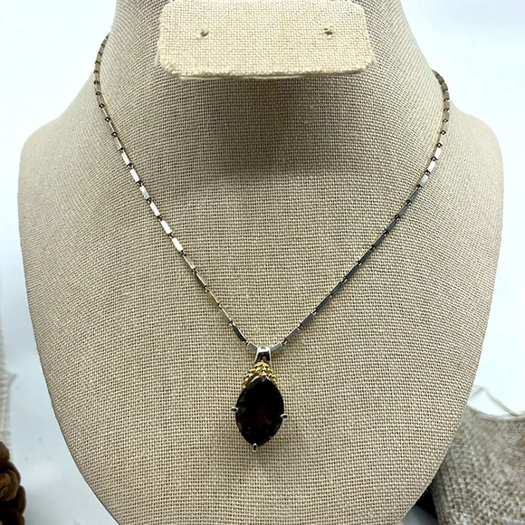 Jewelry - 🖤 Silver and Gold Vintage Smoky Quartz Pendant Necklace 16"